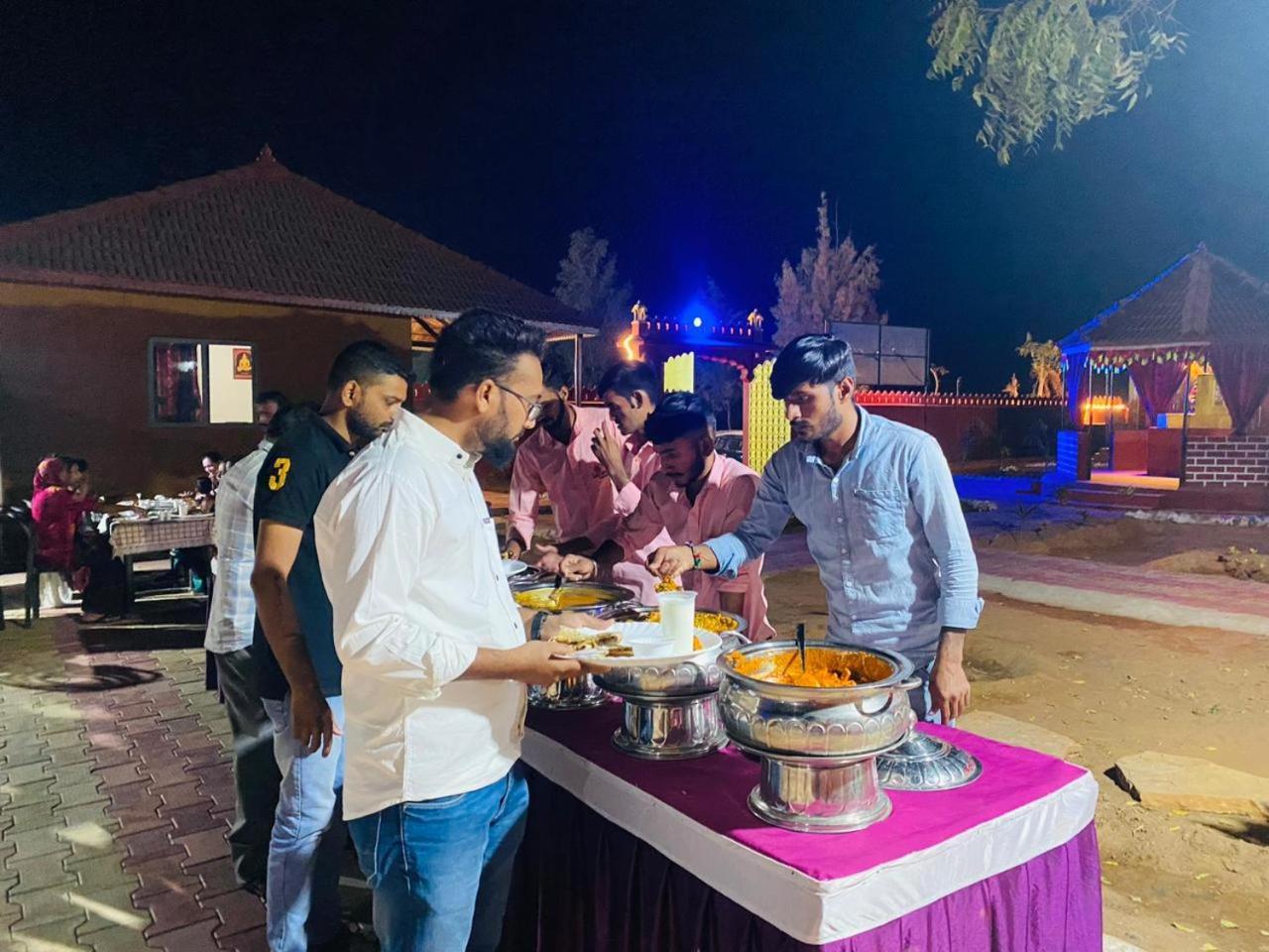 Santkrupa Villa Resort Nakhtrana Eksteriør bilde